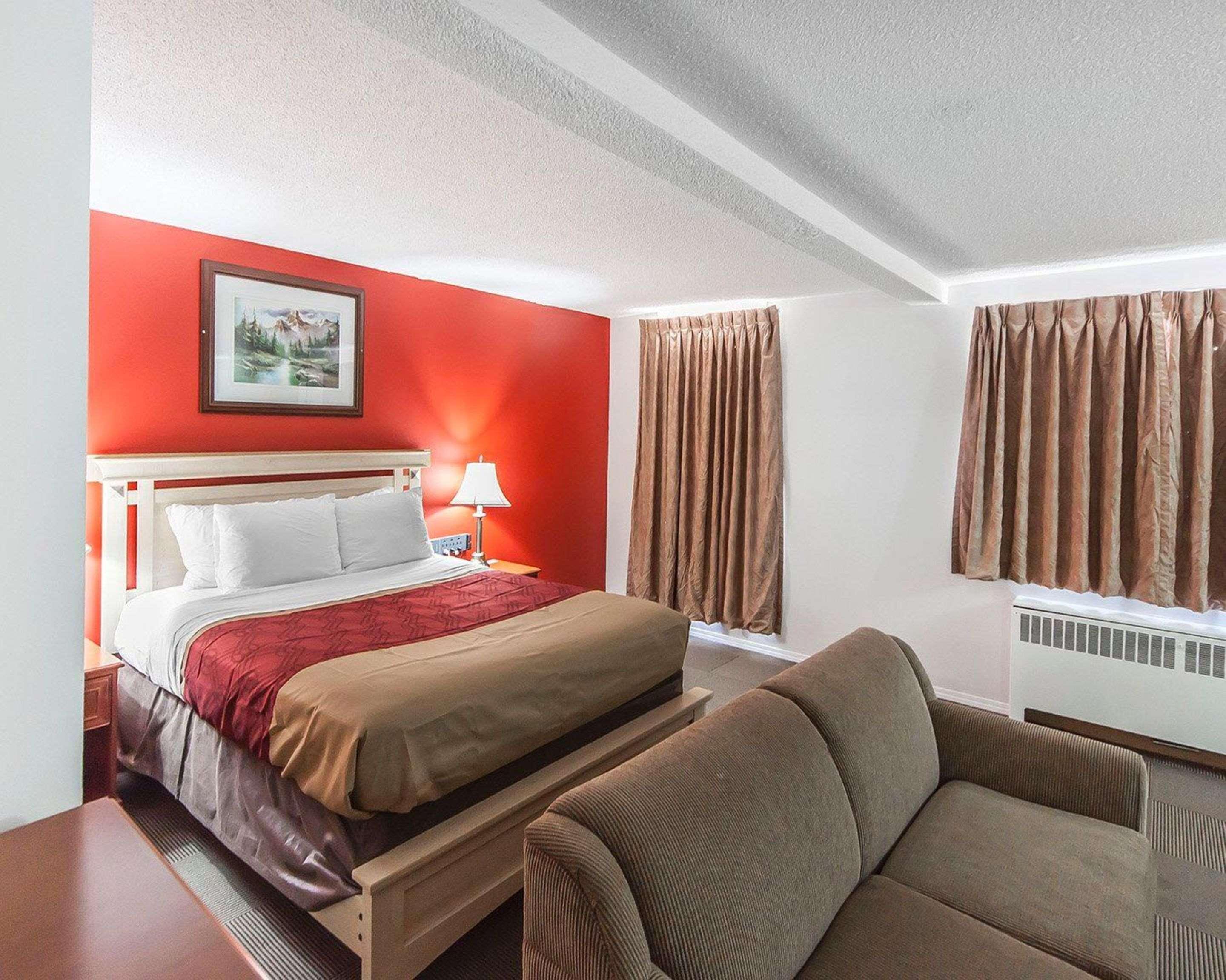 Econo Lodge Inn & Suites Drumheller Buitenkant foto